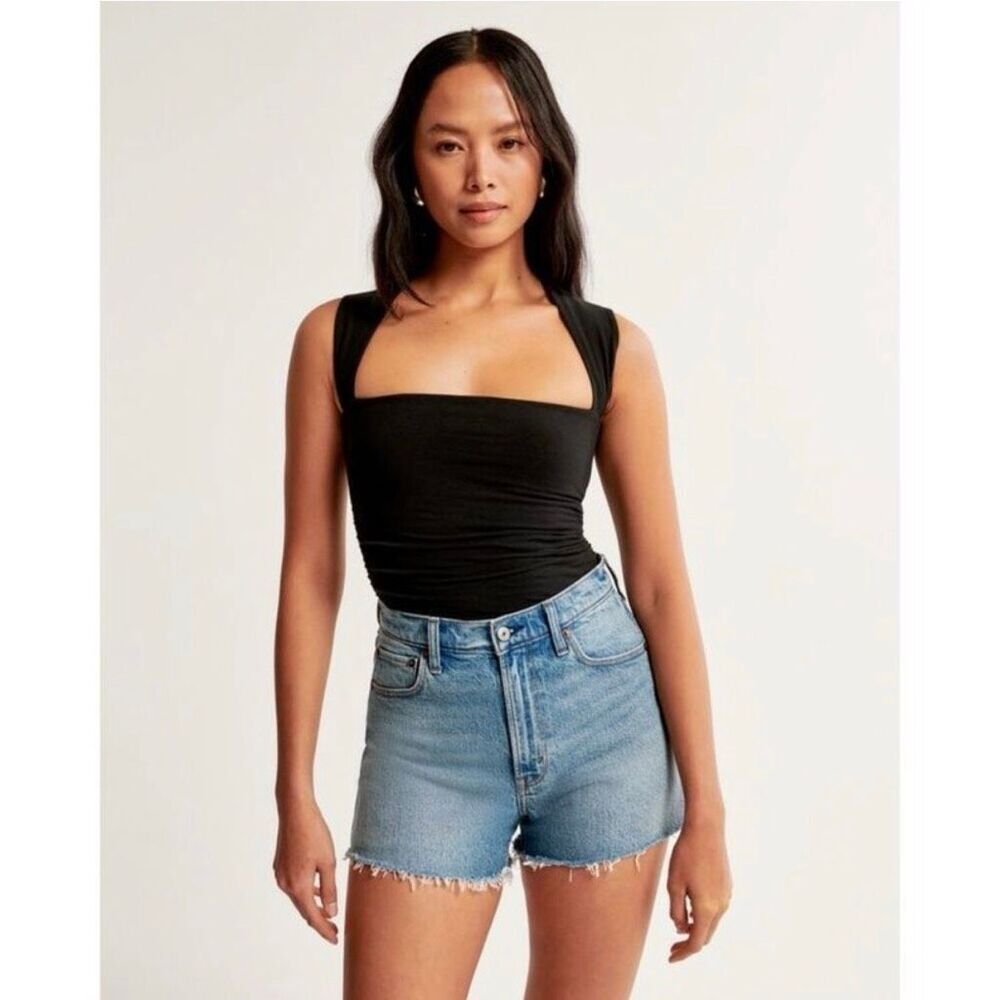 Abercrombie & Fitch The A&F Ava Top